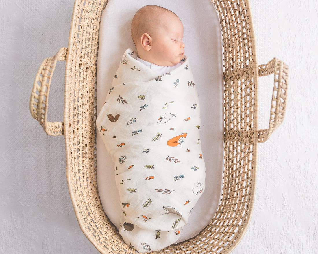 Why and how should you swaddle your baby?
