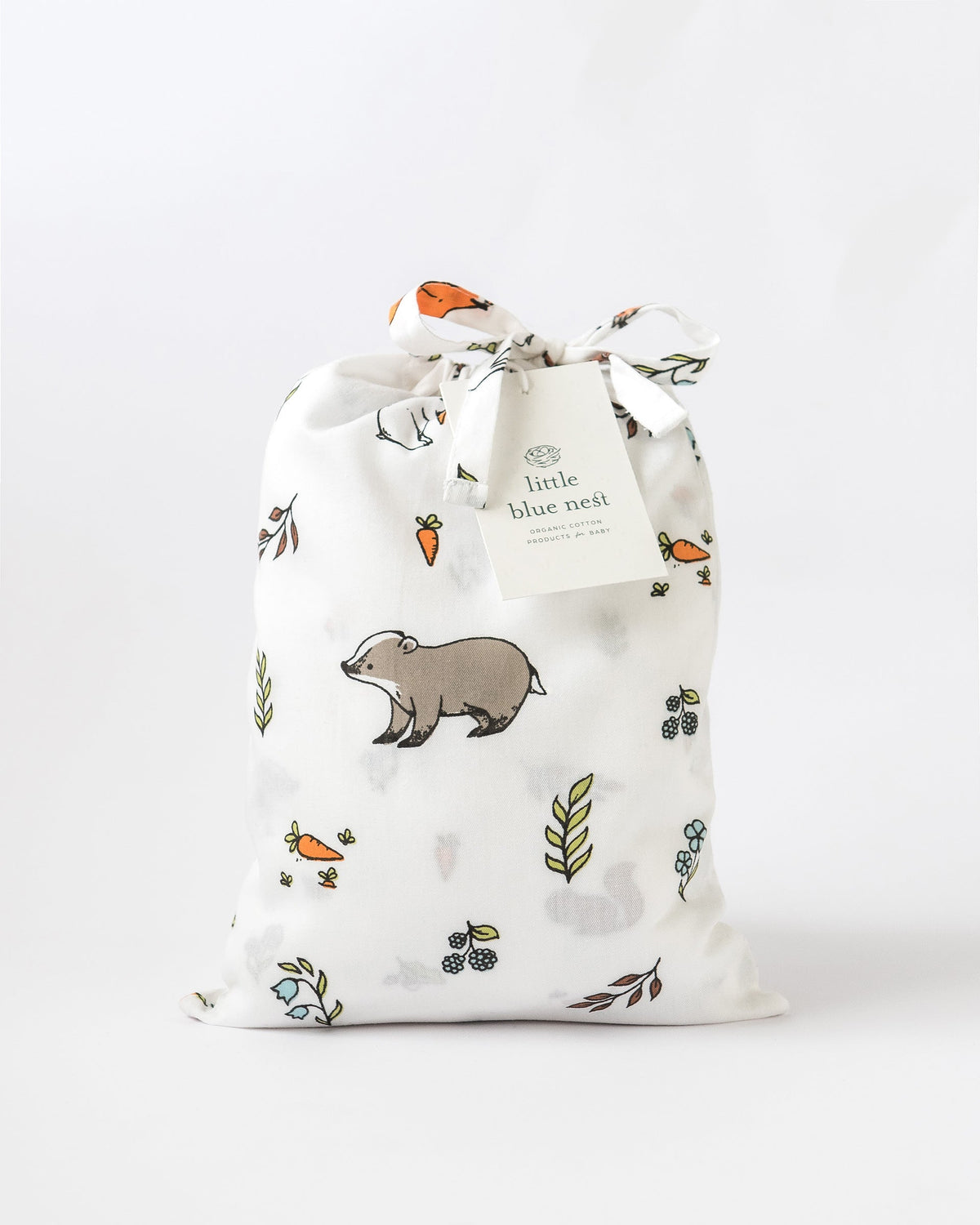 Cot bed duvet and pillow case set in matching drawstring bag