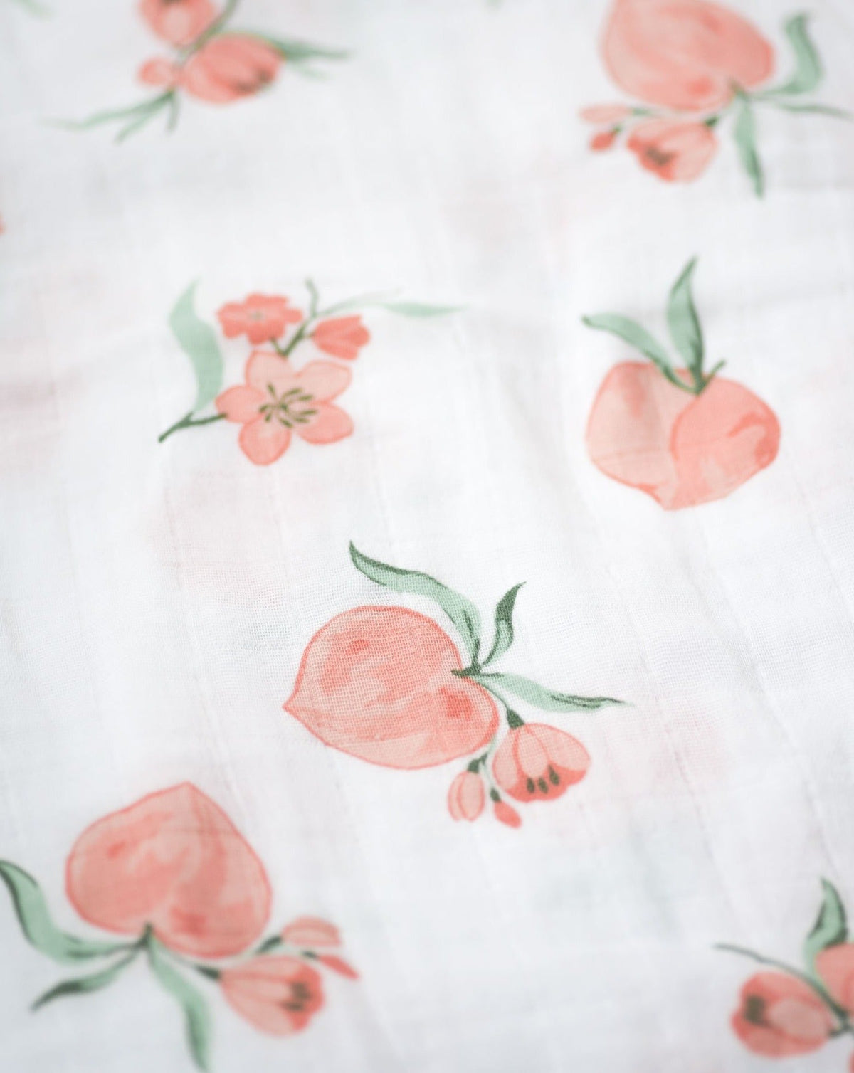 Organic cotton muslin swaddle - et - Peach blossom.