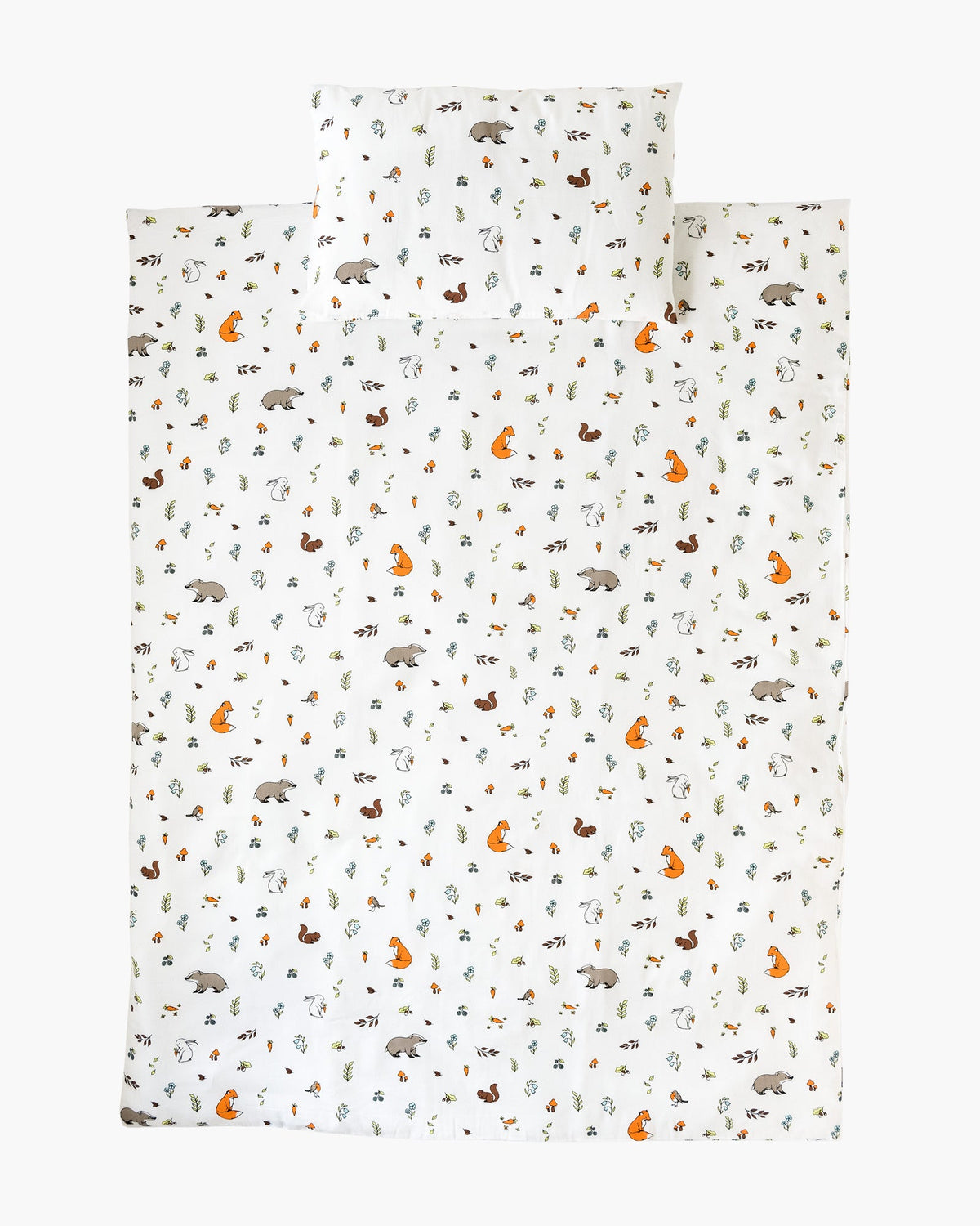 Organic cotton duvet pillow case set with woodland pattern